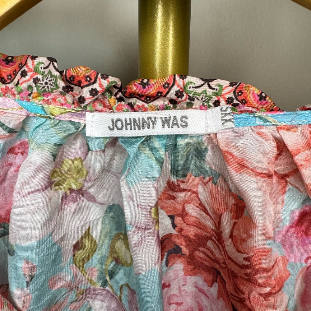 Johnny Was 100% Silk Floral Blouse - SKU 1123 - Picture 8 of 9